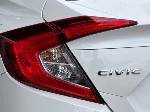 Used 2016 Honda Civic EX image 12