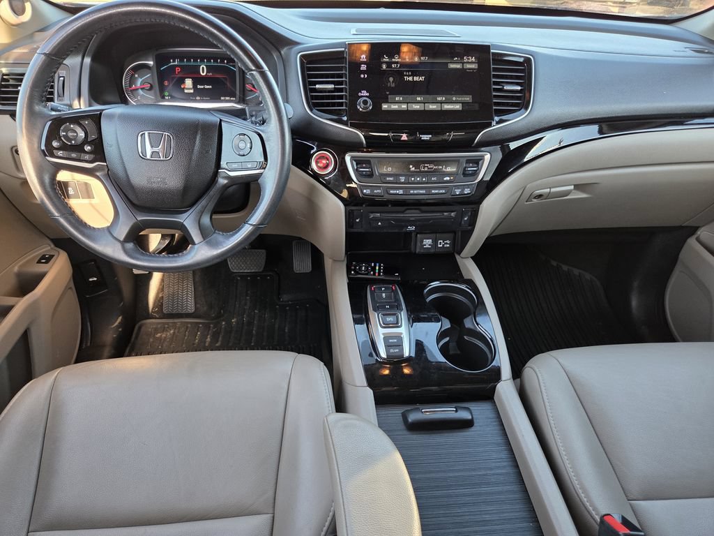 Used 2022 Honda Pilot Touring image 45