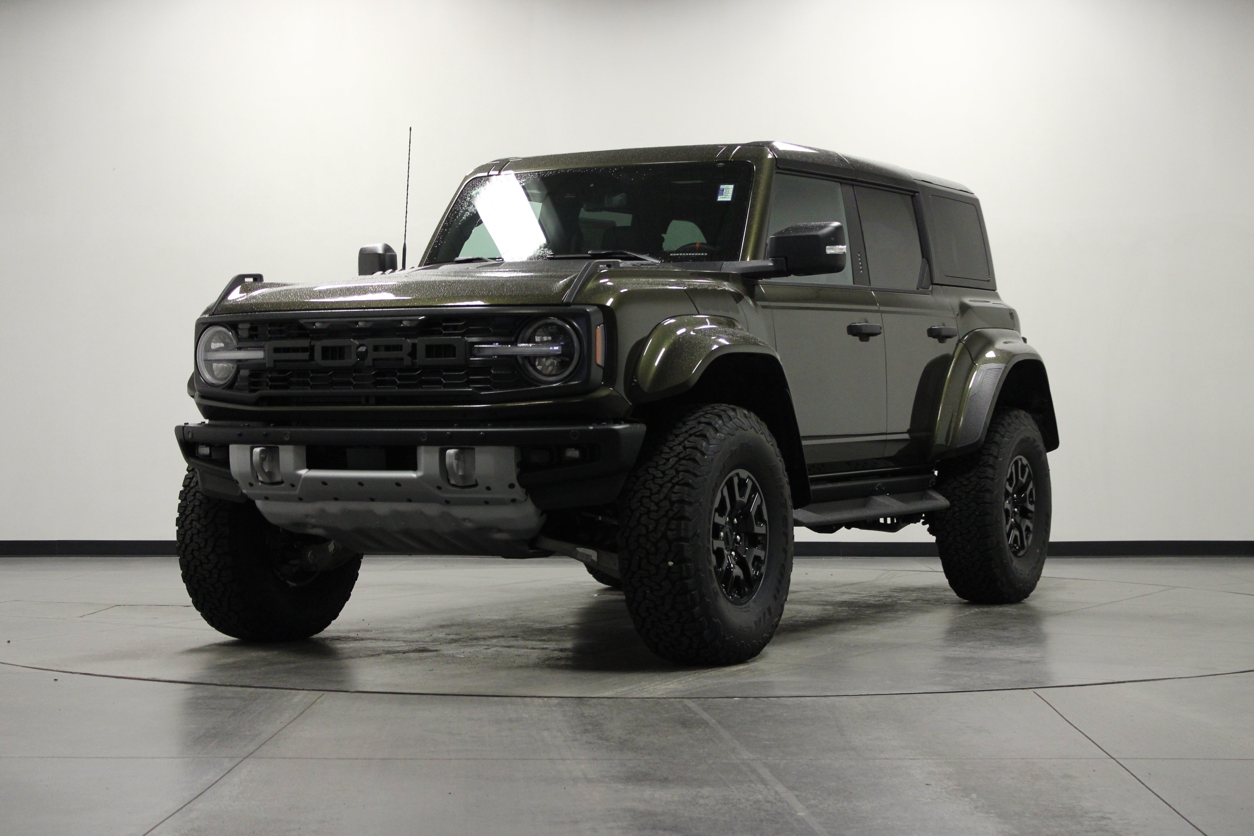 New 2026 Ford Bronco Raptor AWD/4WD image 8