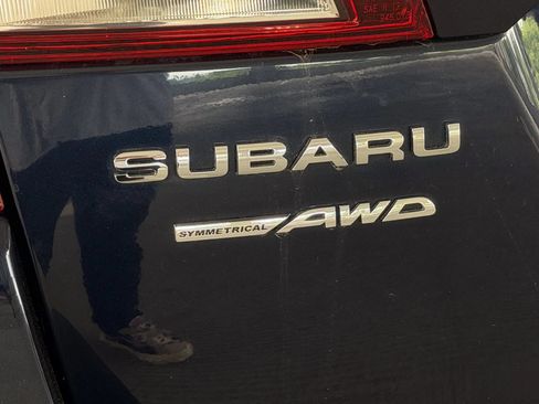 Used 2018 Subaru Outback 2.5i Limited AWD/4WD image 13