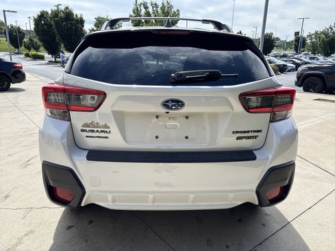 Used 2021 Subaru Crosstrek 2.5i Sport w/ Moonroof Package AWD/4WD image 7