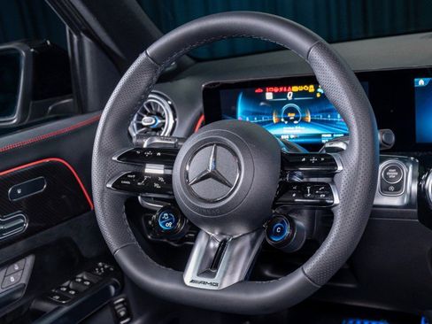 Certified 2026 Mercedes-Benz GLB 35 AMG 4MATIC image 19