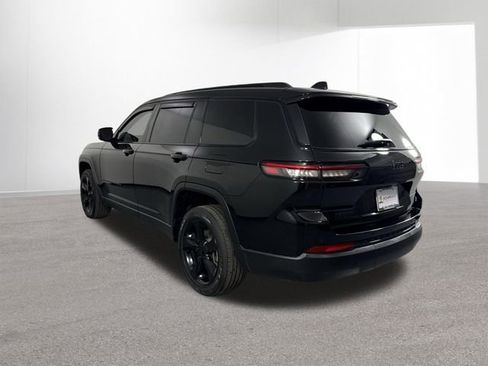 Used 2023 Jeep Grand Cherokee L Altitude image 32