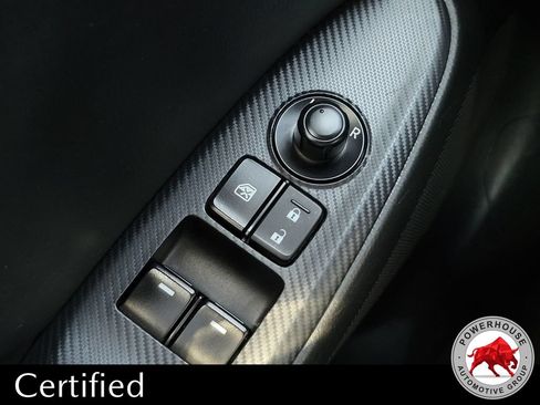 Used 2018 MAZDA MX-5 Miata Club RWD image 25