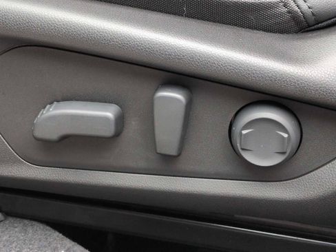 New 2026 Subaru Outback Premium image 18