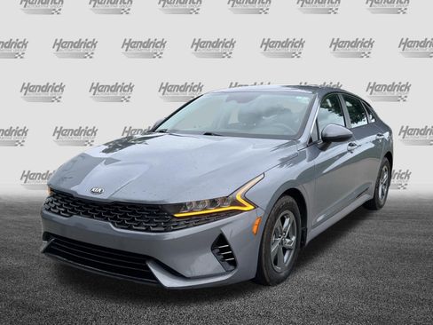 Used 2021 Kia K5 LX FWD image 6