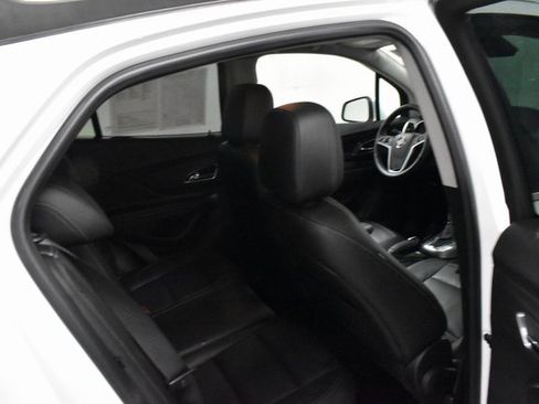Used 2015 Buick Encore Premium w/ Experience Buick Package image 17