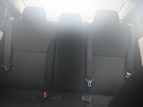 Used 2021 Nissan Versa SV image 15