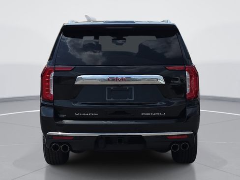 Used 2021 GMC Yukon Denali AWD/4WD image 4
