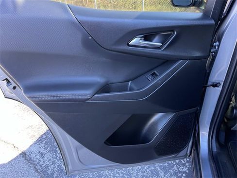 Used 2025 Chevrolet Equinox LT image 17