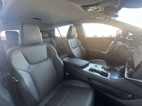 Used 2024 Lexus RZ 450e Premium image 40