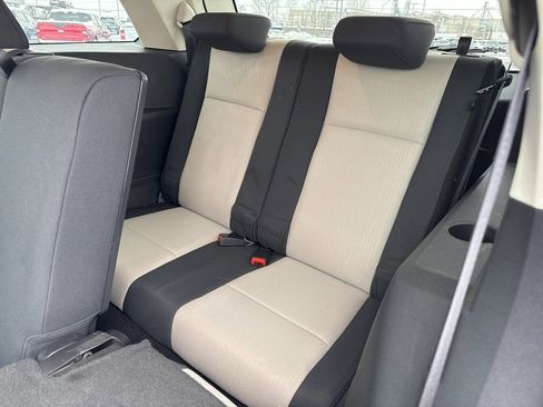 Used 2009 Dodge Journey SXT w/ Flexible Seating Group image 15