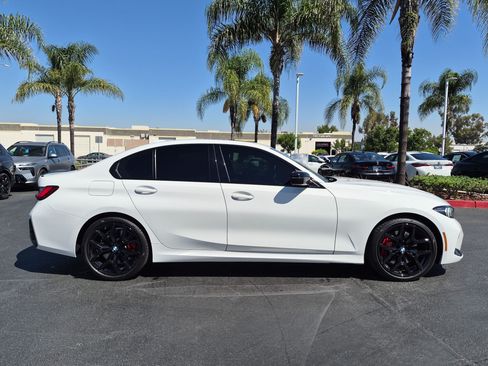 Used 2025 BMW 330i Sedan w/ M Sport Package RWD image 11