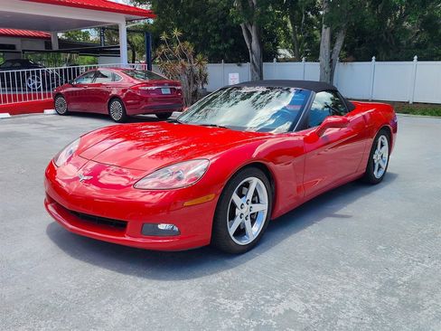 Used 2005 Chevrolet Corvette Convertible w/ Preferred Equipment Group RWD image 12