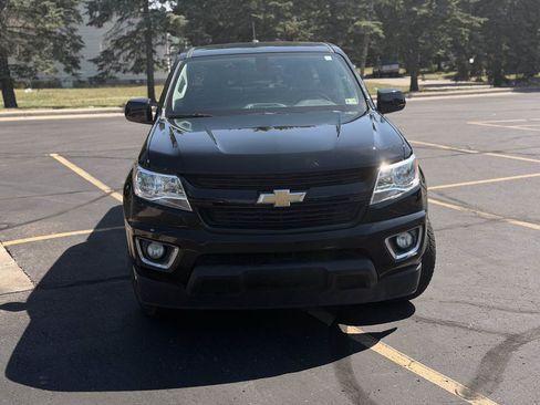 Used 2019 Chevrolet Colorado Z71 AWD/4WD image 11