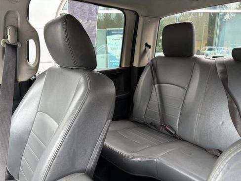 Used 2017 RAM 2500 ST w/ Protection Group image 23