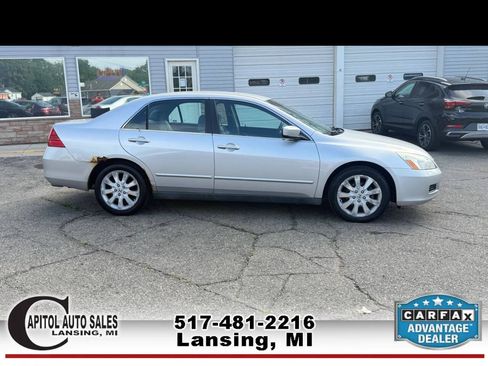 Used 2007 Honda Accord SE image 9