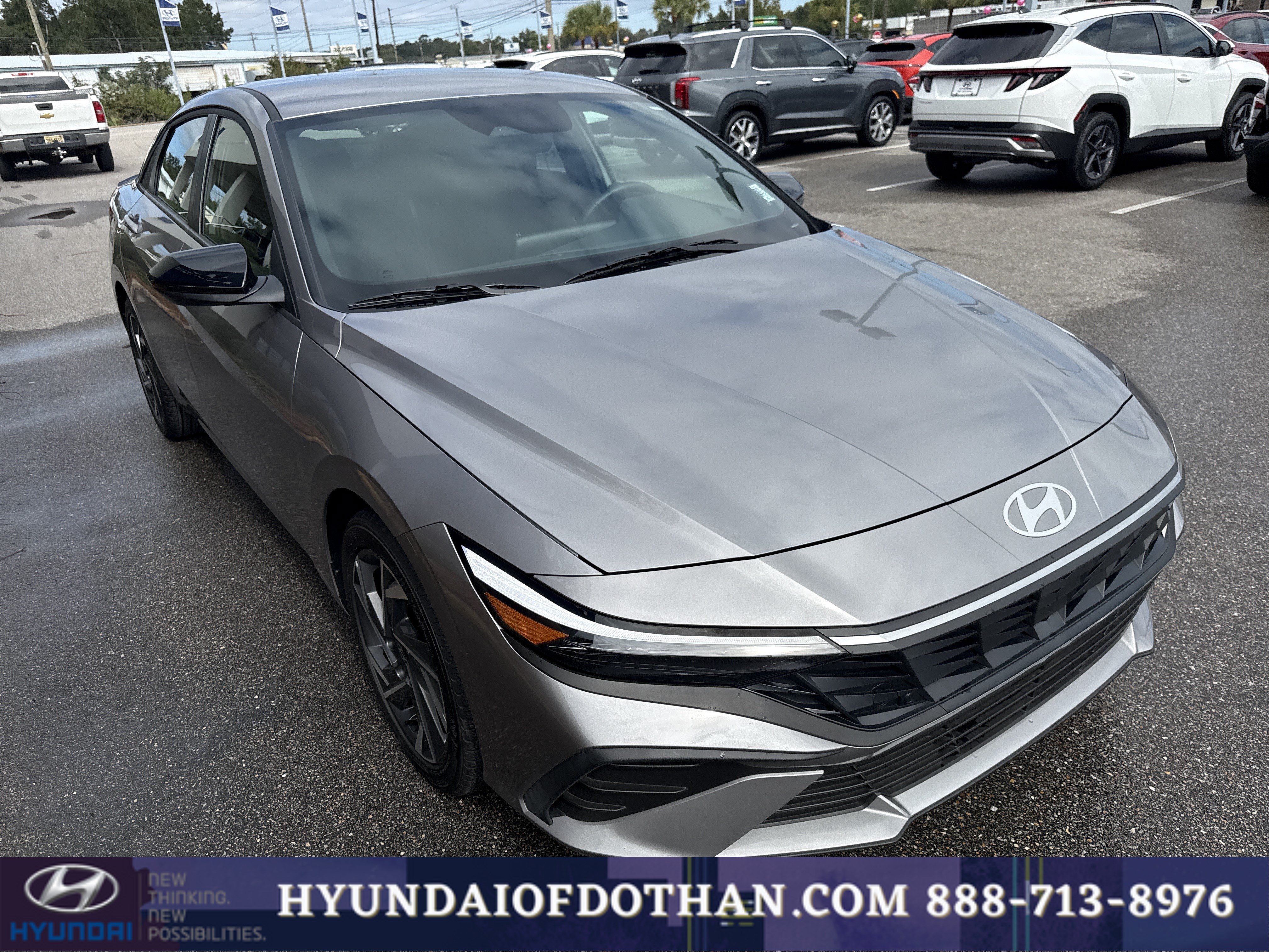 Certified 2025 Hyundai Elantra Sport FWD image 5