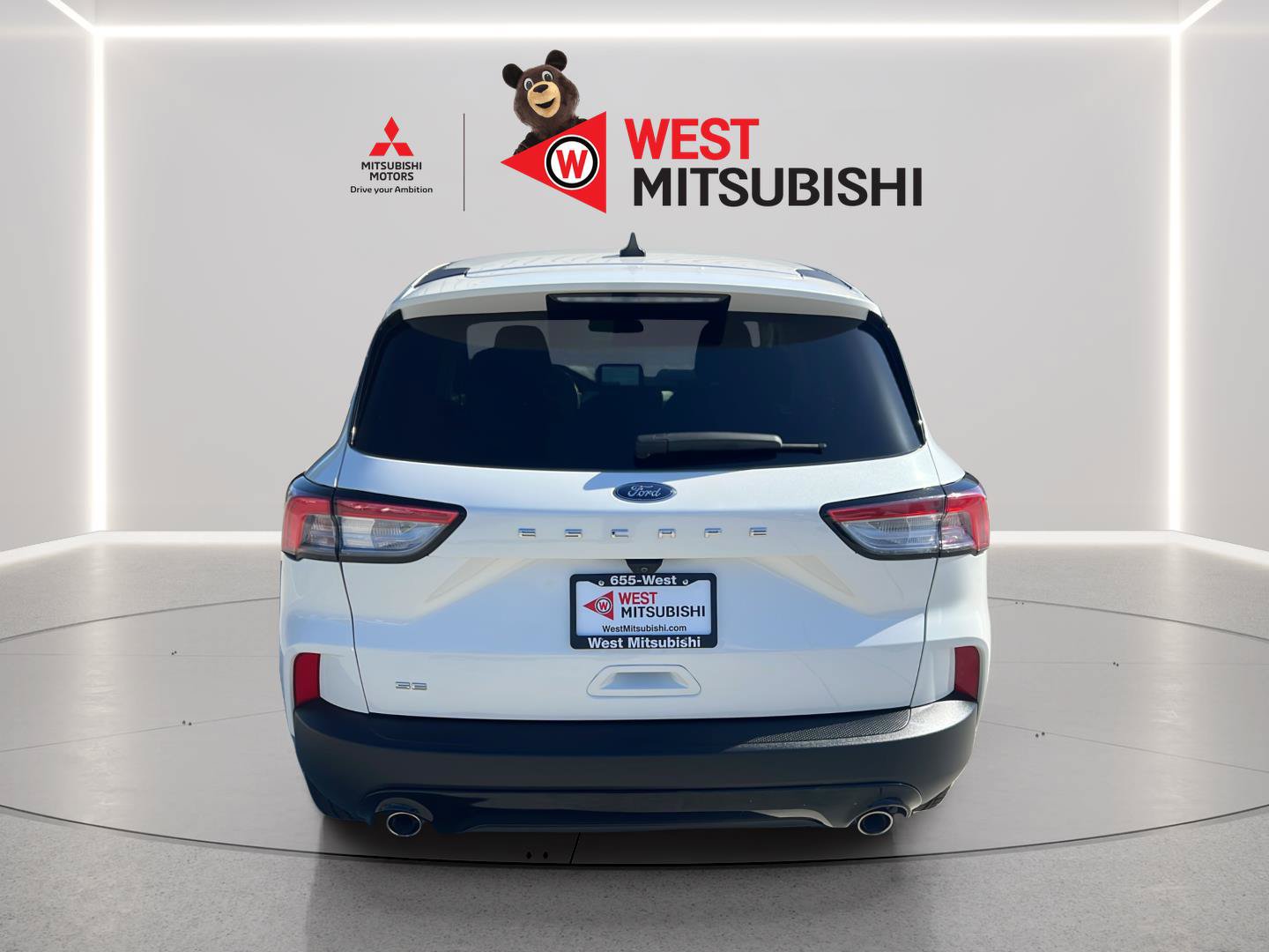 Used 2022 Ford Escape SE w/ SE Sport Appearance Package FWD image 6