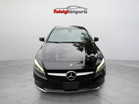 Used 2018 Mercedes-Benz CLA 250 4MATIC image 3