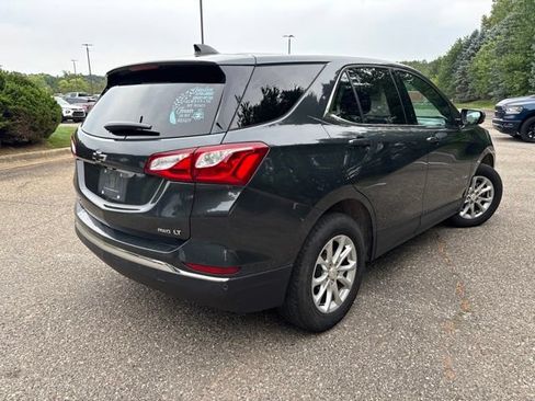 Used 2020 Chevrolet Equinox LT w/ Driver Convenience Package AWD/4WD image 3