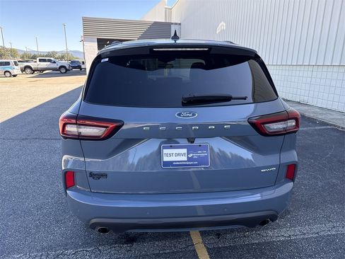 Used 2023 Ford Escape ST-Line w/ Tech Pack #1 image 6