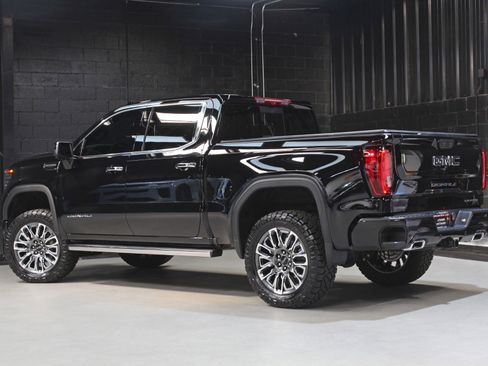 Used 2026 GMC Sierra 1500 Denali Ultimate AWD/4WD image 10