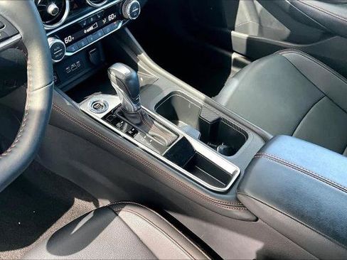 Certified 2024 Nissan Sentra SR w/ SR Premium Package FWD image 17