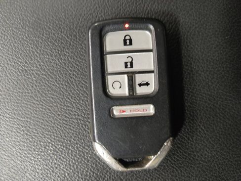 Used 2020 Honda Accord EX-L image 32