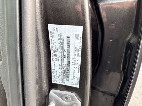 Used 2016 Ford Escape Titanium AWD/4WD image 29