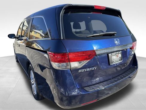 Used 2016 Honda Odyssey SE image 3