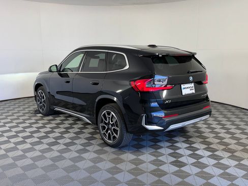 Used 2026 BMW X1 xDrive28i w/ Technology Package AWD/4WD image 3