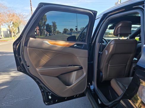 Used 2016 Lincoln MKC Reserve image 19