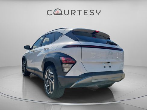 New 2026 Hyundai Kona SEL Premium image 2