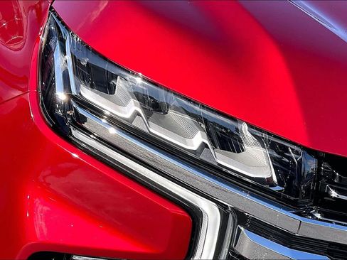 Used 2021 Chevrolet Suburban LT w/ LT Signature Package image 27