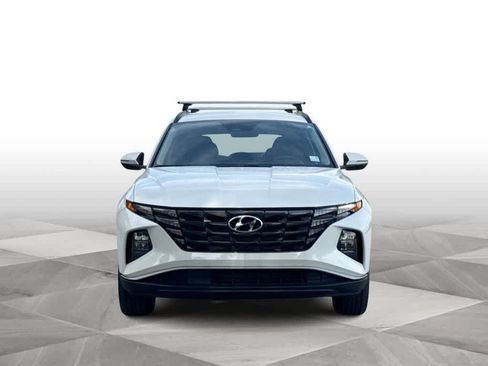 Used 2023 Hyundai Tucson SEL FWD image 3