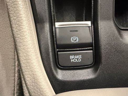 Used 2025 Honda Accord LX image 36