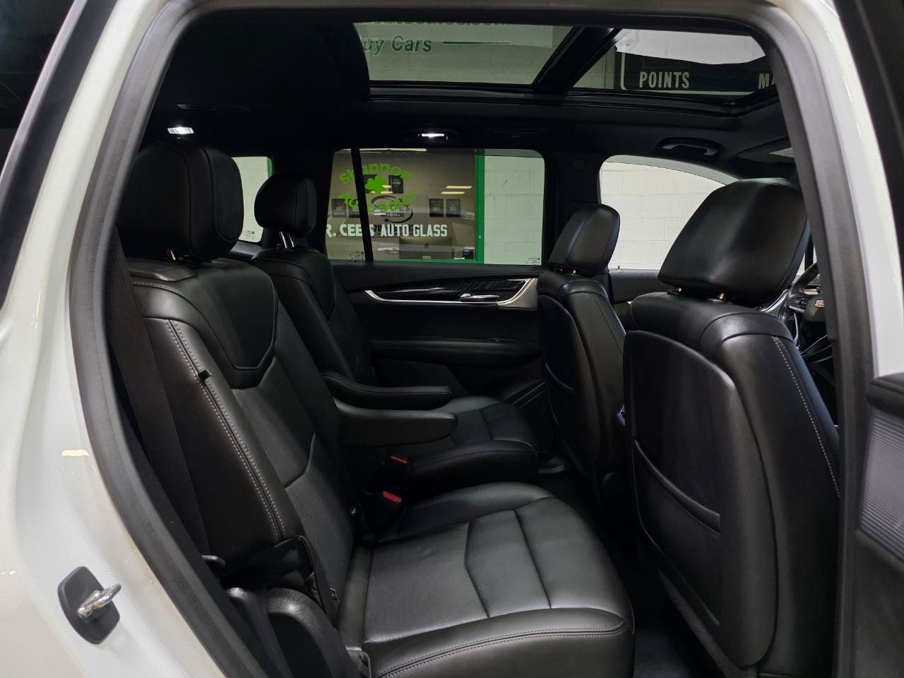 Used 2021 Cadillac XT6 Premium Luxury AWD/4WD image 24