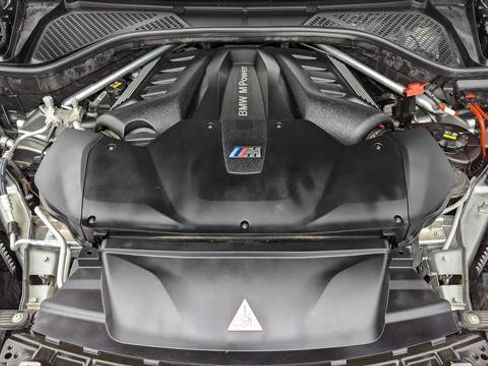 Used 2018 BMW X5 M w/ Executive Package image 29