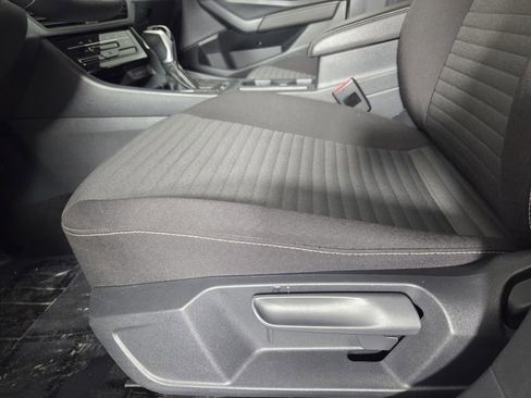 Used 2025 Volkswagen Jetta S FWD image 11
