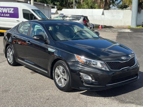 Used 2014 Kia Optima LX image 2