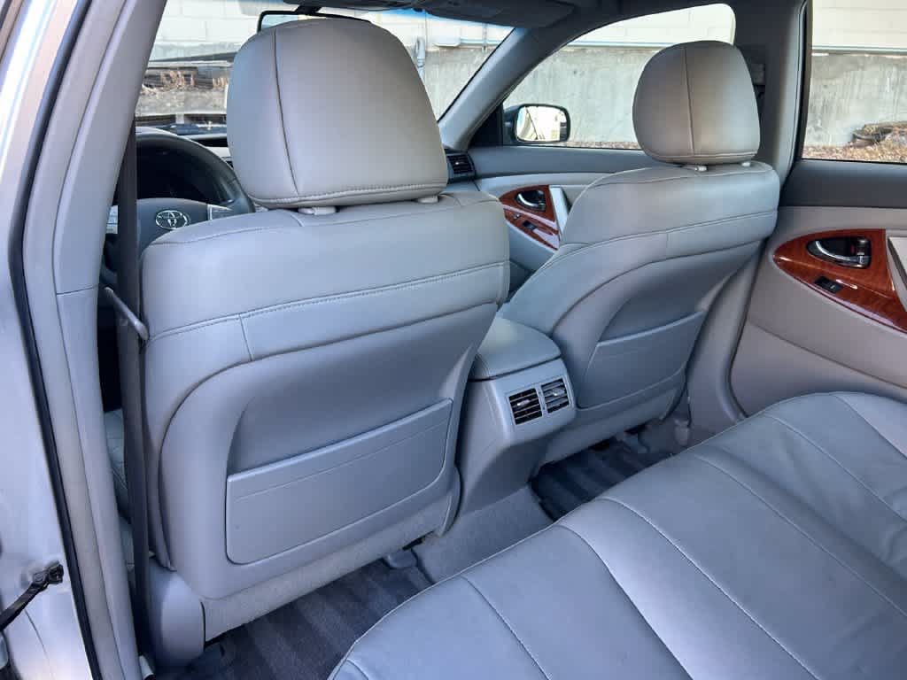 Used 2010 Toyota Camry Hybrid FWD image 12