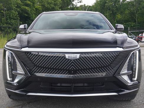 Used 2024 Cadillac Lyriq Luxury RWD image 15