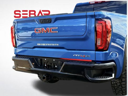 Used 2023 GMC Sierra 1500 AT4X image 11