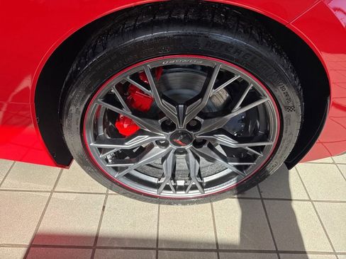New 2026 Chevrolet Corvette Stingray Premium Conv w/ Z51 Performance Package image 11