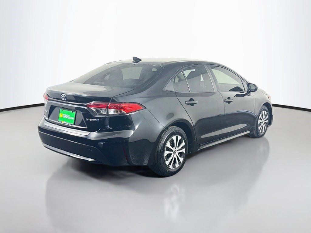Used 2022 Toyota Corolla LE FWD image 10