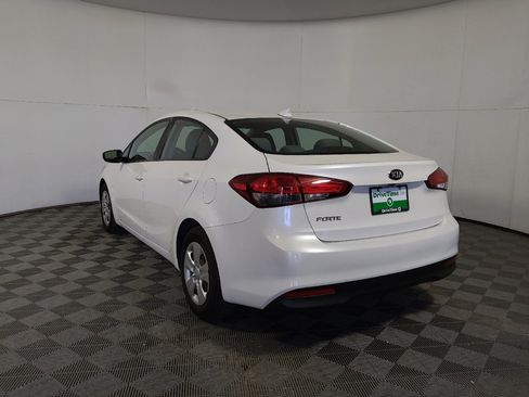 Used 2018 Kia Forte LX w/ LX Popular Package FWD image 5