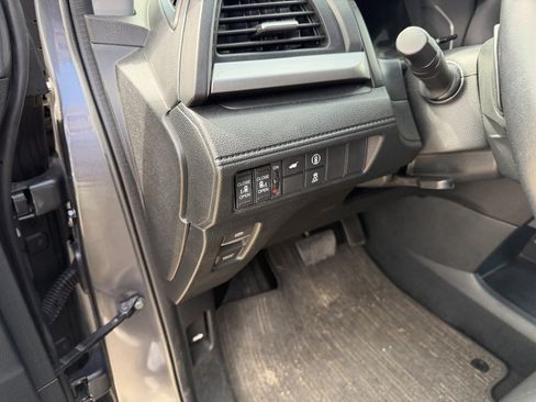 Used 2023 Honda Odyssey EX-L image 11