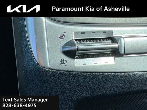 Certified 2026 Kia Carnival SX FWD image 17