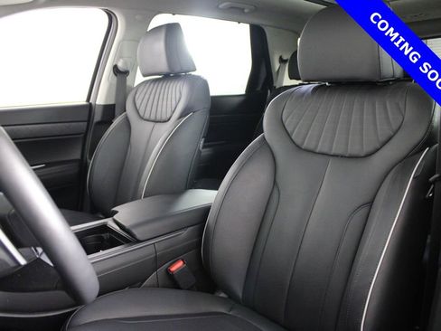 Certified 2025 Hyundai Palisade Limited image 17